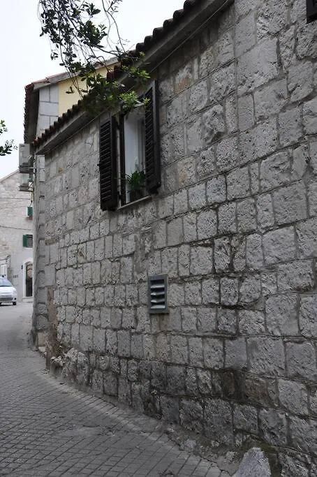 Lovelife Split Apartment